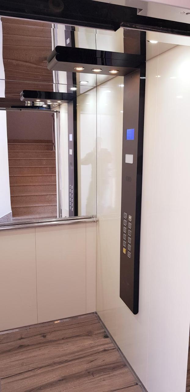 Pjerotic Apartment Будва Экстерьер фото